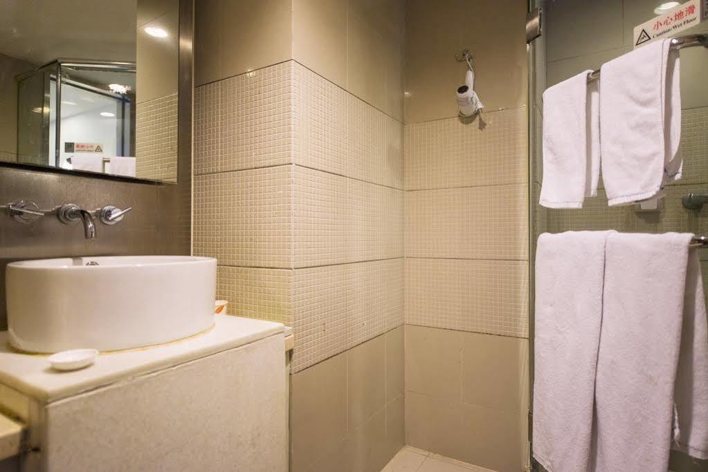 Motel 168 Shanghai Changping Road Branch Exterior foto